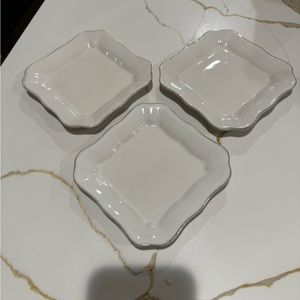 Pottery arm appetizer plates (3)